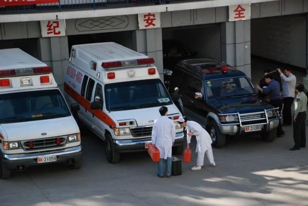 上栗县救护车转院